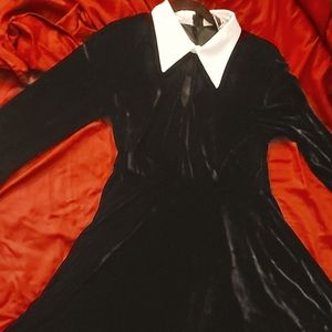 Killstar Velvet, Belle sleeved skater dress. L